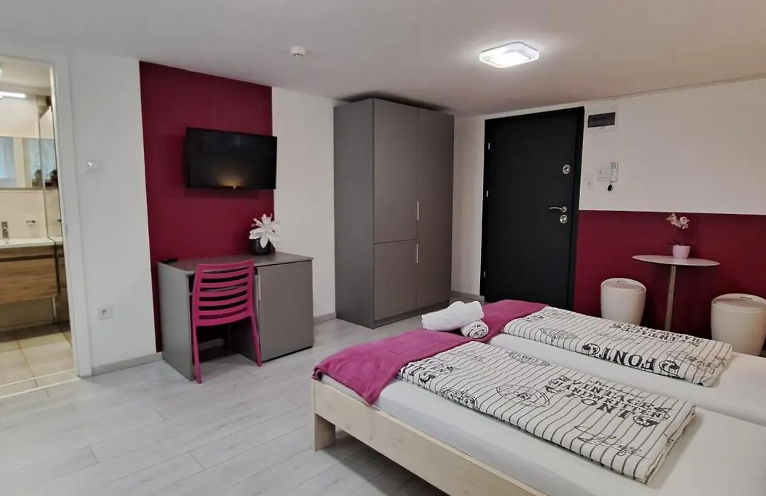 Anna Villa Fuered Boutique Rooms-1
