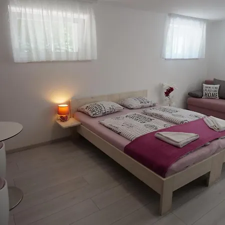 Anna Villa Fuered Boutique Rooms-2